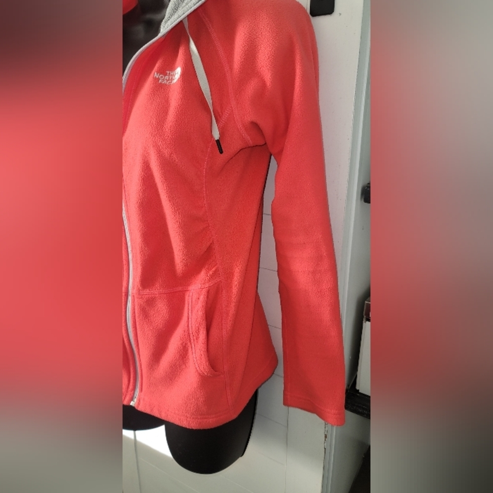 The North Face fleece jacket- Women Small Coral Hood - Picture 3 of 6